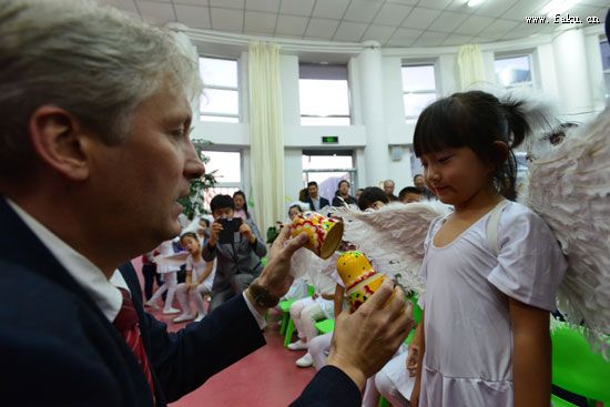 沈阳法库县白鹤保护成果显著 普京总统派特使现场祝贺 沈阳法库县白鹤保护成果显著 普京总统派特使现场祝贺