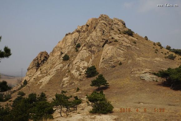 早春第一景致蛇山沟南大山