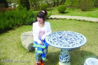 在2011年世博园中耀眼的东北瓷都法库 在2011年世博园中耀眼的东北瓷都法库