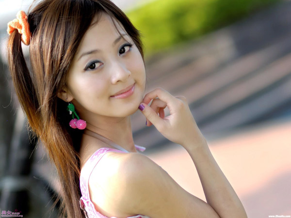 台湾网络人气美女果子MM